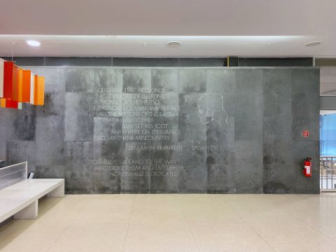 Benjamin Franklin quote in the foyer of Haus der Kulturen der Welt.