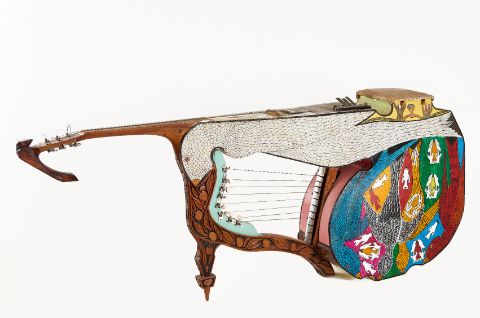 Starry Harp (Instrument for four people). Photo: Courtesy of the National Gallery of Jamaica, Kingston