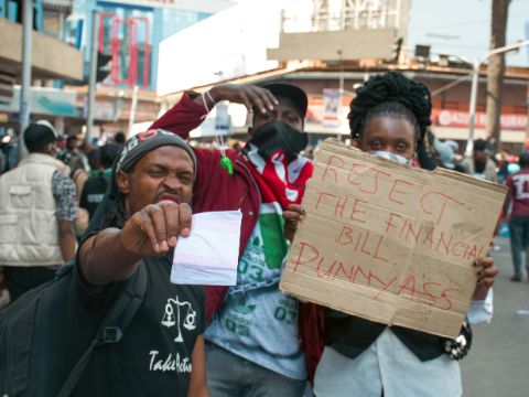 Demonstrierende bei den Gen-Z-Protesten in Kenia, 27. Juni 2024