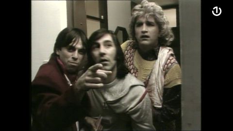 Top lista nadrealista, still from Skrivena kamera – Poziv u vojsku (Candid Camera – Militari draft) (1991)