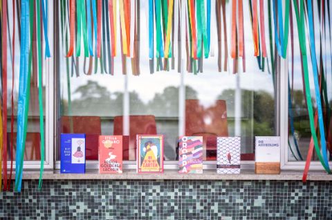 Internationaler Literaturpreis HKW: Shortlist 2026
