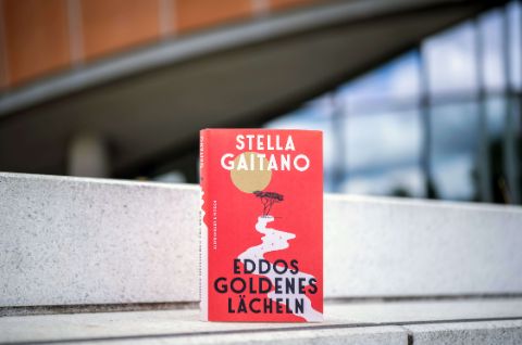 Stella Gaitano: Eddos Goldenes Lächeln – Cover