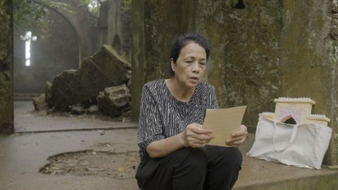 Tuấn Andrew Nguyễn, Because No One Living Will Listen / Người Sống Chẳng Ai Nghe (2023), video still