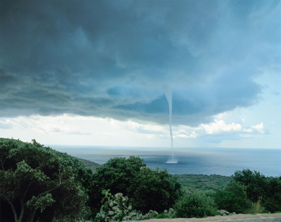 Anthropocene Observatory: Armin Linke | »Whirlwind«, Pantelleria, Italy, 2007 | © Armin Linke
